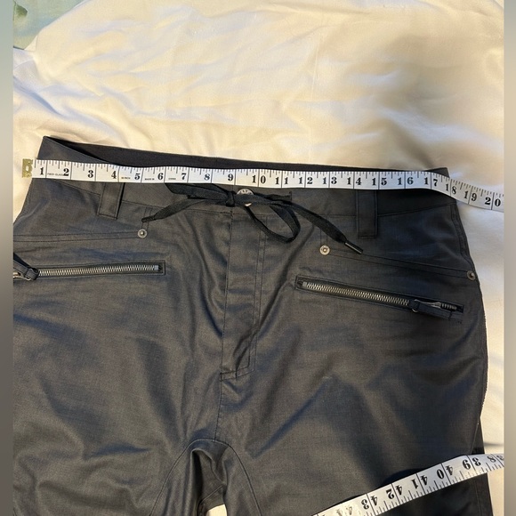 Nikita Snowpants - Picture 9 of 12